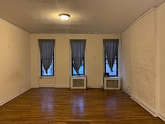 Rented by Salon Realty Corp