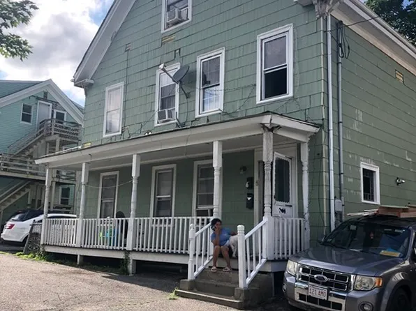 1 Spruce St, Marlborough, MA 01752