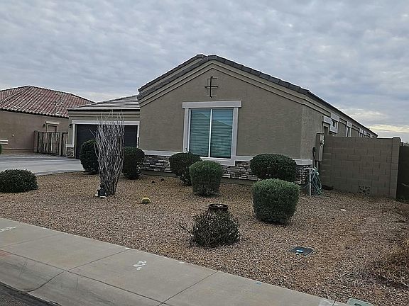 2nd image of 37981 W Montserrat St