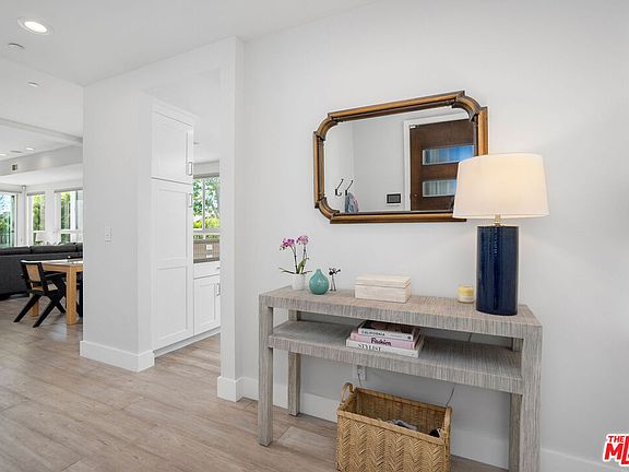 3rd image of 2512 28th St APT 105