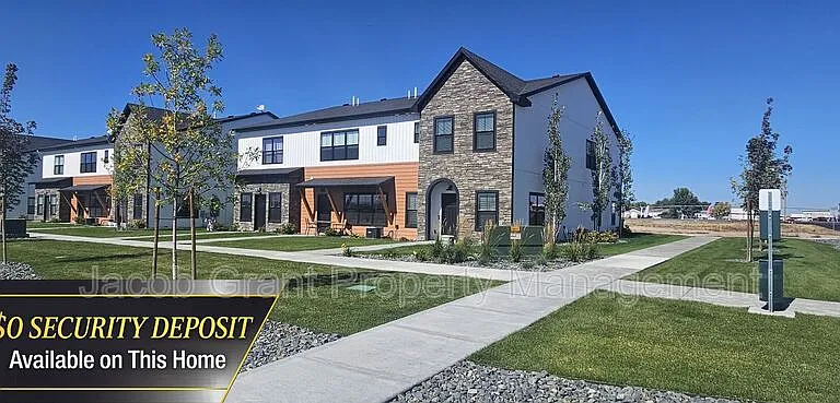 5157 N Beach Dr — Photo 2