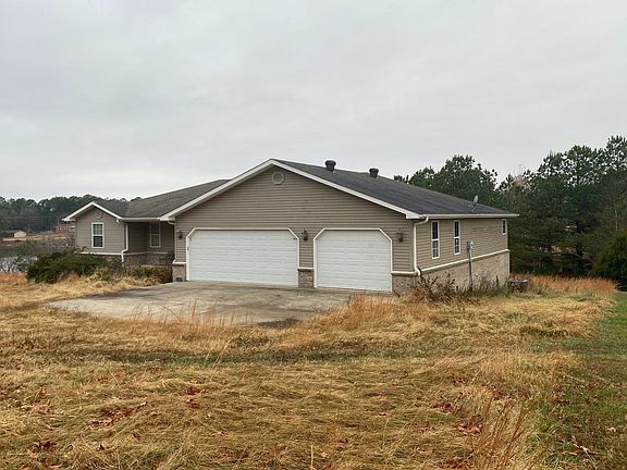 2nd image of 255 Twin Lake Dr