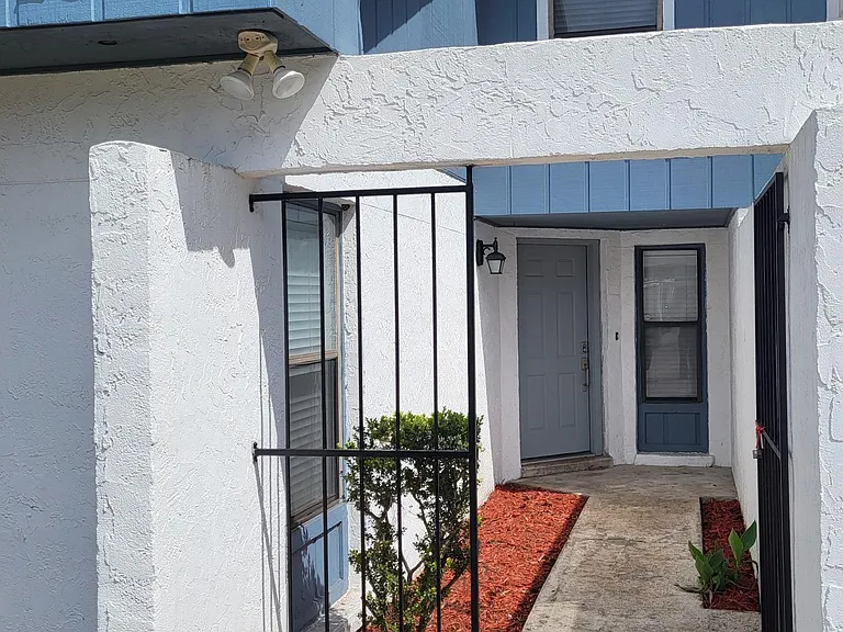 2877 Sand Castle Ln — Photo 14