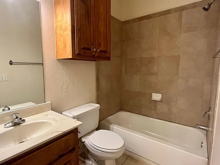 618 Sisken Ct — Photo 11