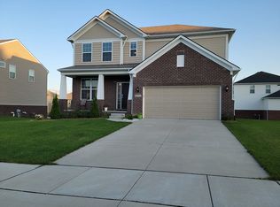 58253 Jonagold Ln, New Hudson, MI