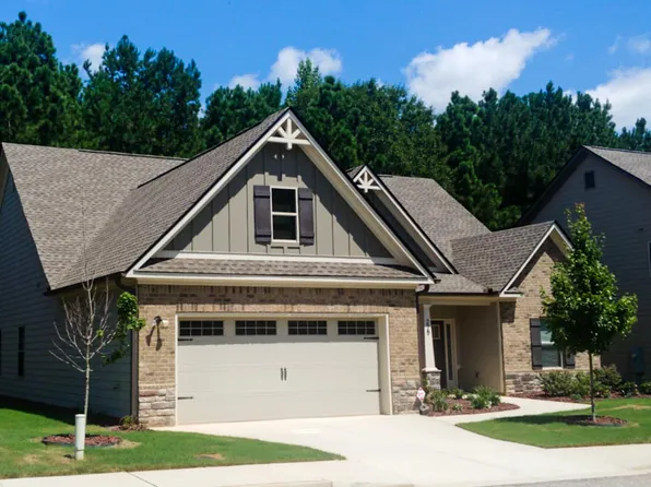 229 Meeler Cir #A8, Bogart, GA 30622