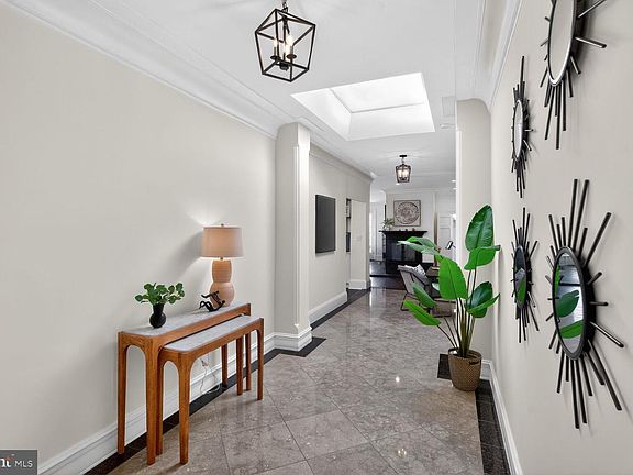 5th image of 3426 16th St NW APT 604