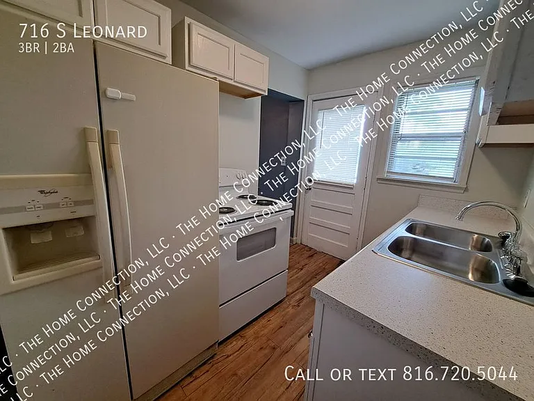 716 S Leonard St — Photo 5