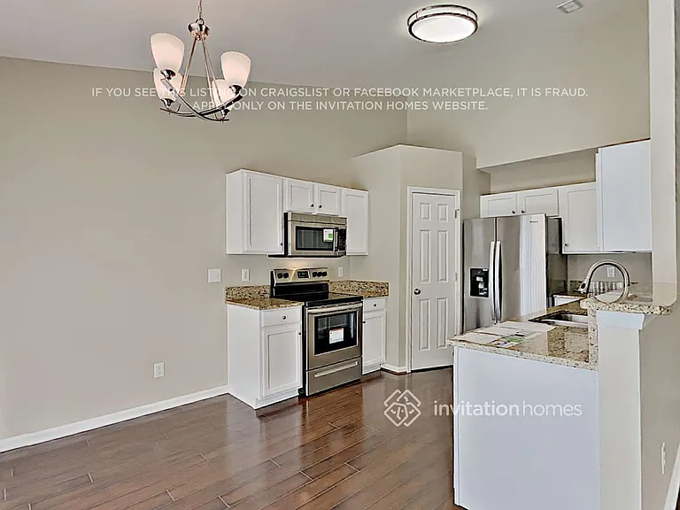 3017 Secret Garden Ct — Photo 8