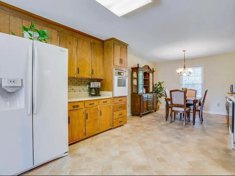 2548 Peace Pl — Photo 18