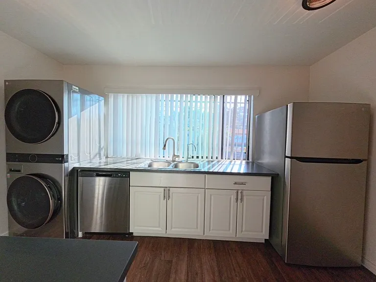 6607 N. Figueroa St. — Photo 32