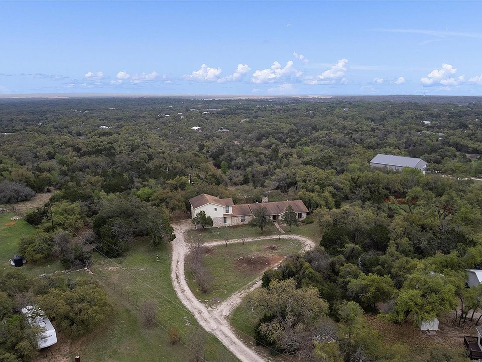 1st image of 422 Patricia Rd