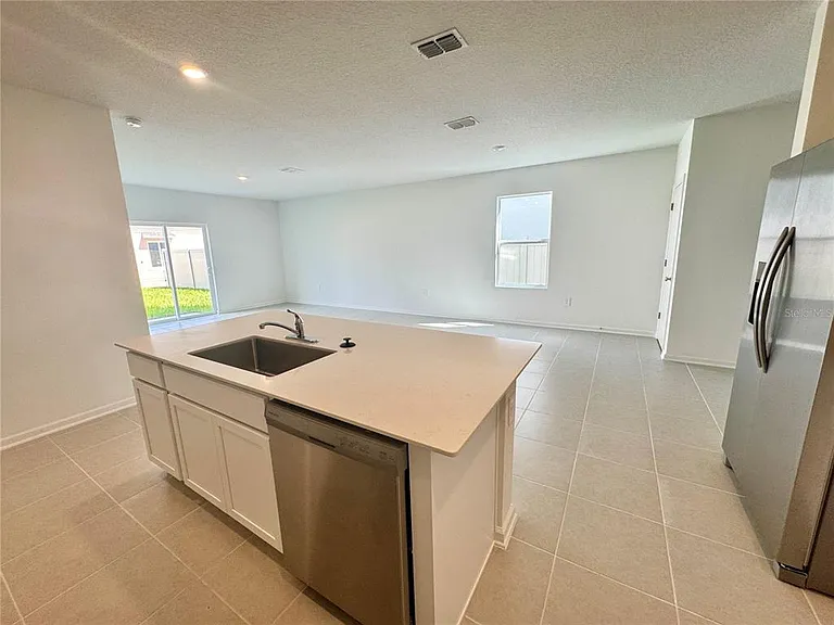 3567 Kimbrough Dr — Photo 5