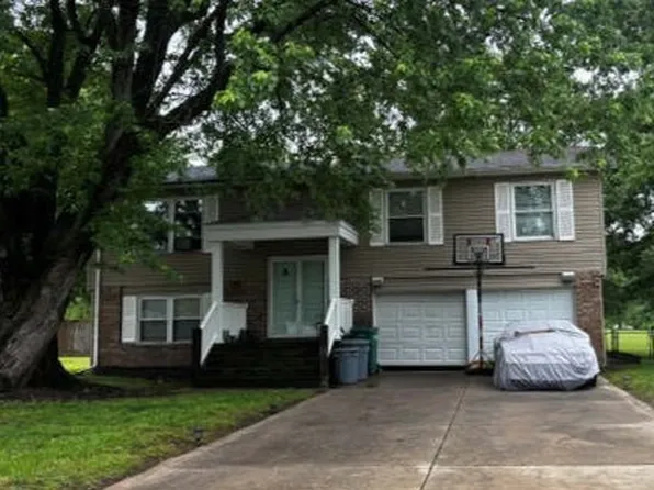 5104 Buena St, Granite City, IL 62040