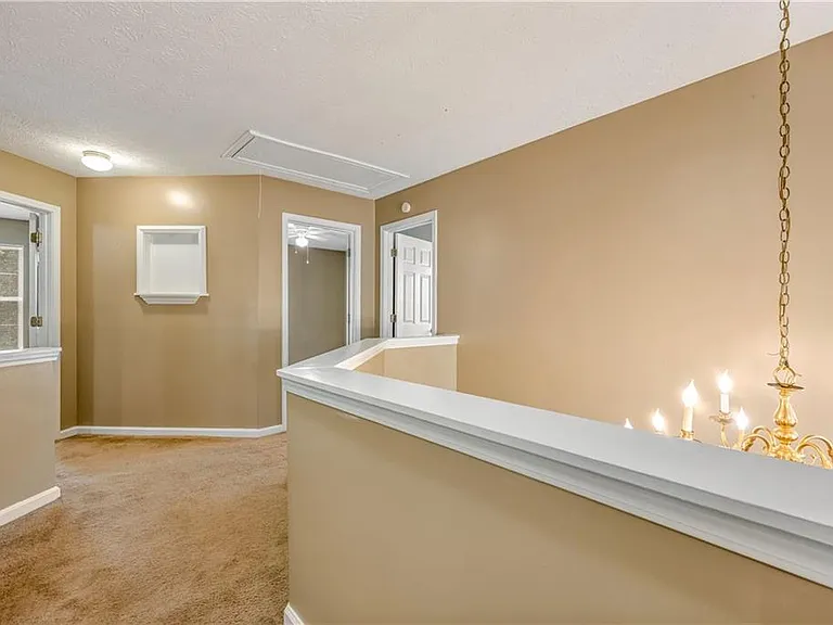 4392 Windmoor Dr NW — Photo 27