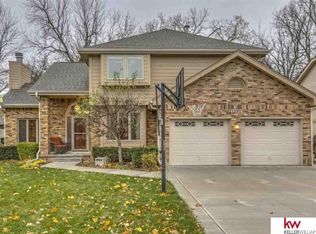 15715 Capitol Ave, Omaha, NE 68118
