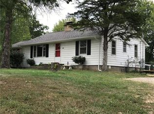 1090 Sappington Bridge Rd, Sullivan, MO 63080