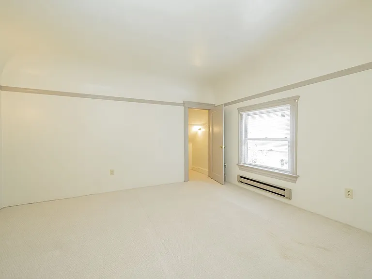 2267 Hearst Avenue — Photo 10