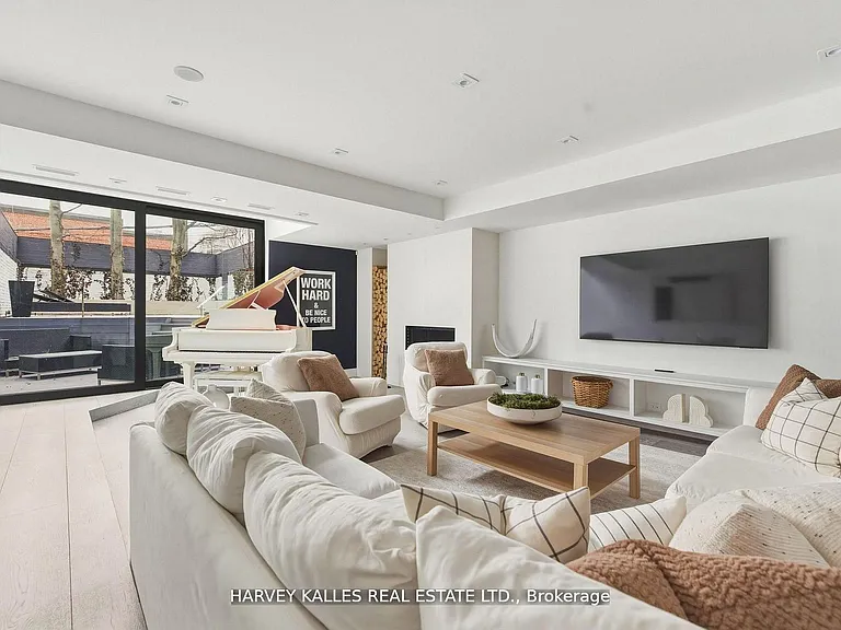 41 Berryman St — Photo 42