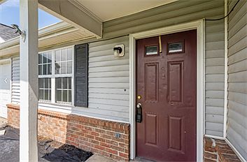 5th image of 1180 Acorn Dr