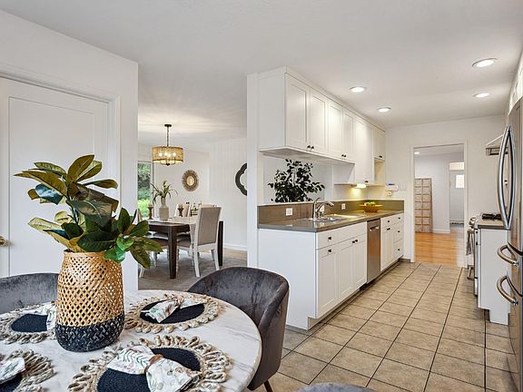 3rd image of 70 Meriam Drive