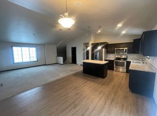 3902 31st St S, Moorhead, MN