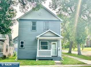 300 2nd Ave NW, Chisholm, MN 55719