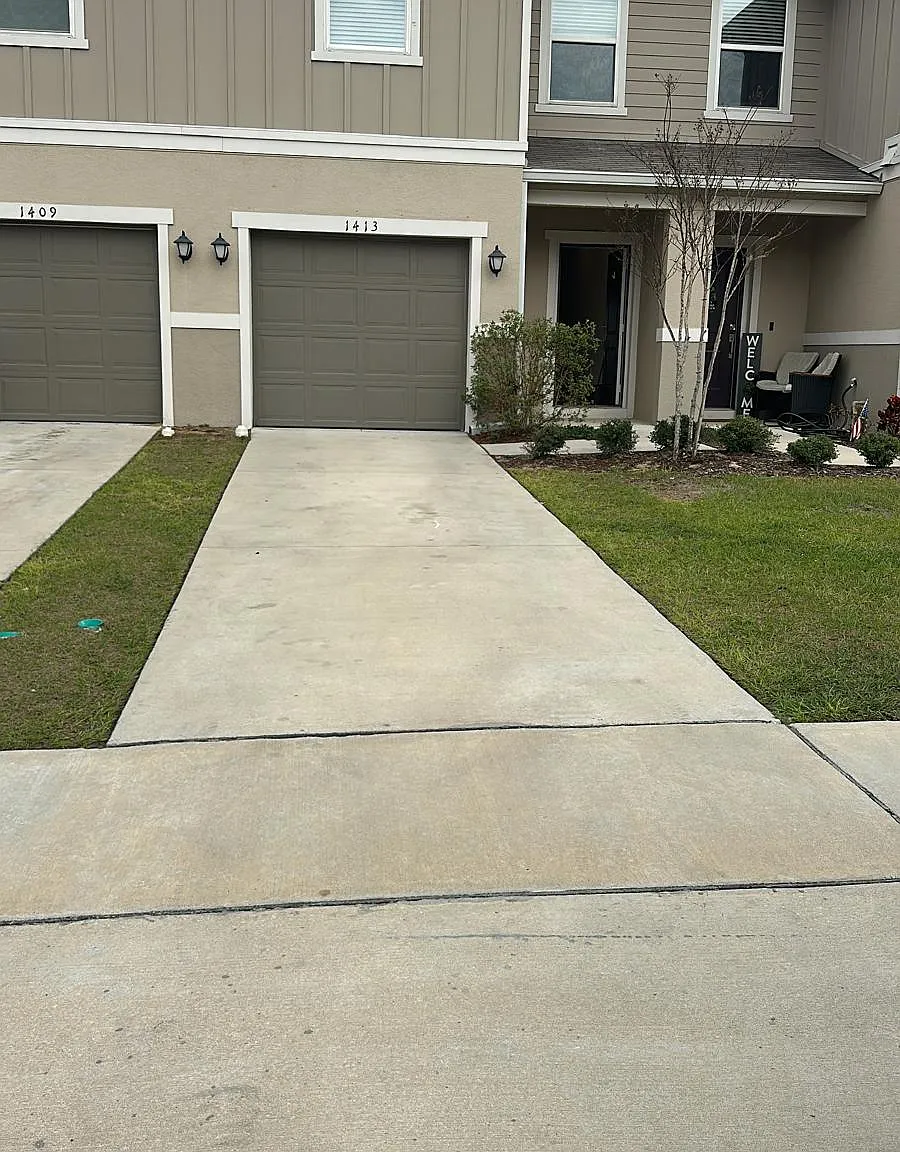 3 bed, 2.5 bath, 1500 sqft, $2,000 — Photo 2