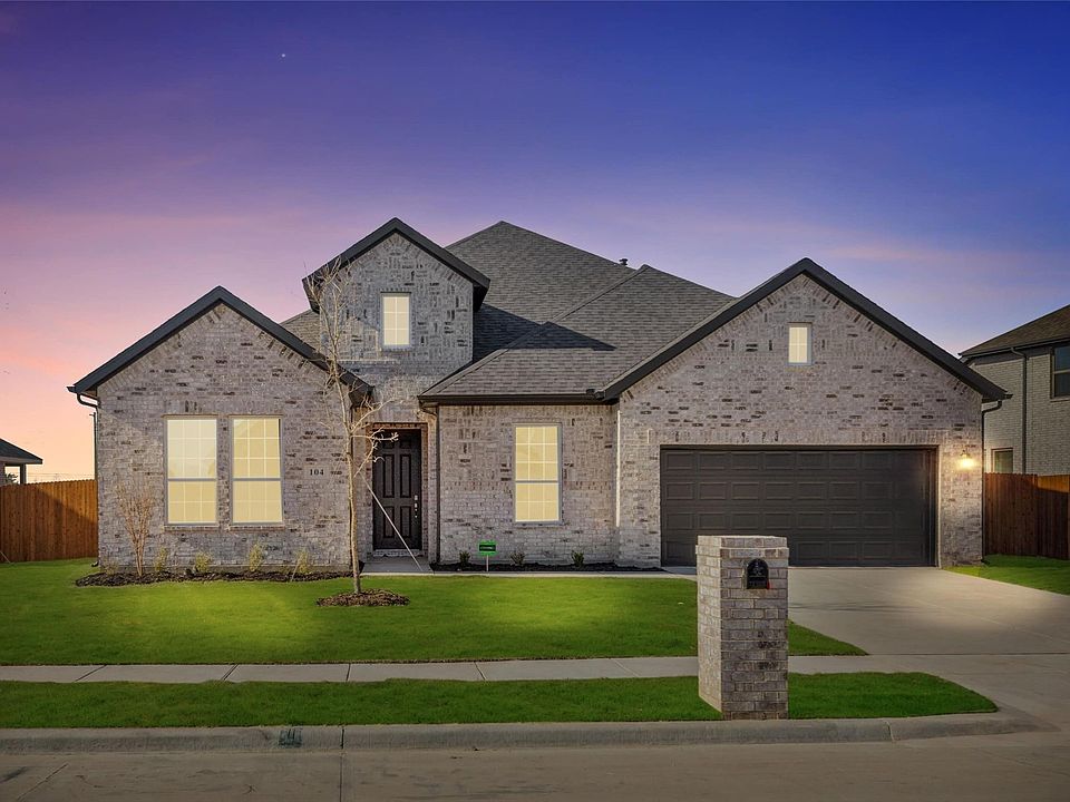 1st image of 104 White Sands Ln