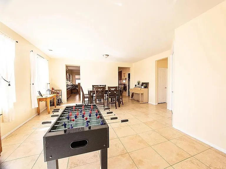 37491 Mersey St — Photo 4
