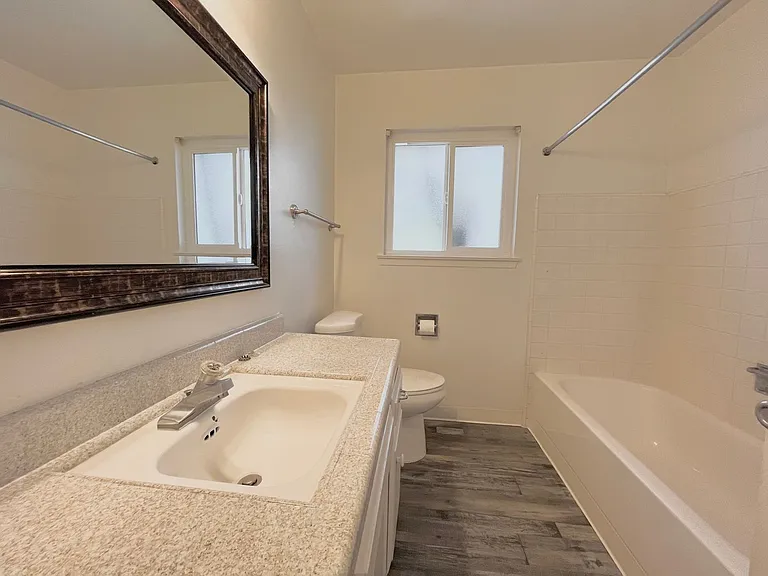 510 23rd Street — Photo 6
