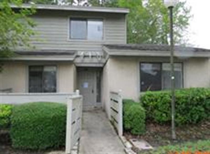 1st image of 7701 Baymeadows Cir W APT 1116