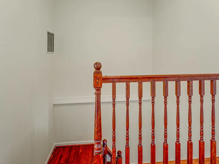 6423 Katherine Ann Ln — Photo 14