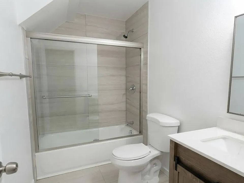 2nd image of 2609 University Ave #A1