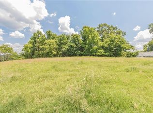 Serenity Pt Ln, Rogers, AR 72756