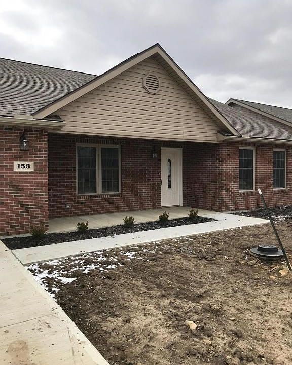 1st image of 153 Coates Ct