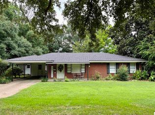 209 Myrtle St, Rayville, LA 71269