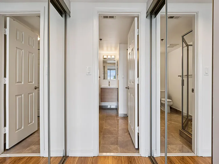 5809 Nicholson Ln #514 — Photo 30