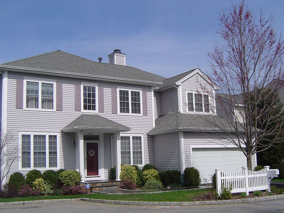 1st image of 136 Friendship Ct