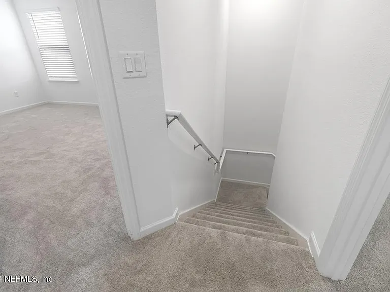 28 Disston Cv — Photo 21