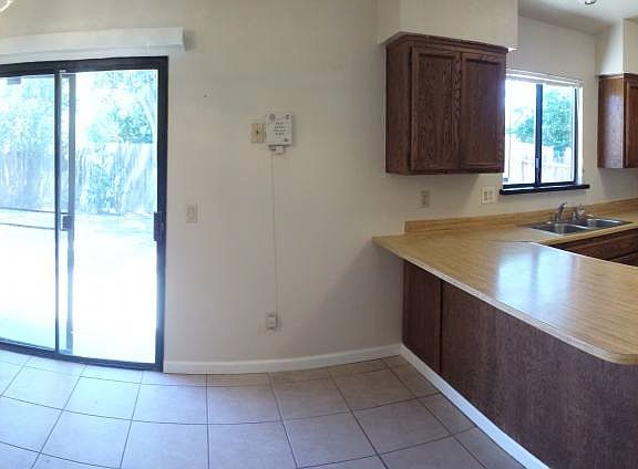 Panoramic view of Kitchen-Dini