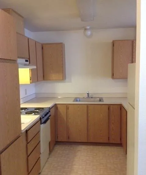 140 N Summit Rd #43 — Photo 5
