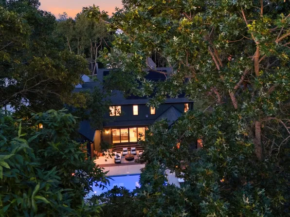4937 Championship Cir, Waunakee, WI 53597