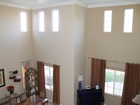 4th image of 576 Echo Ln