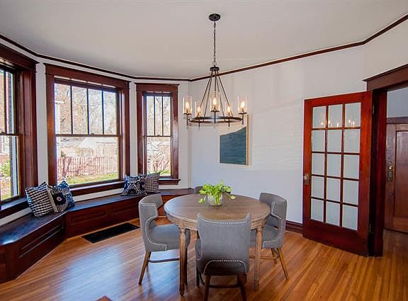 5th image of 959 Dover Pl