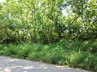 Lakeview Park Dr, Linden, MI 48451