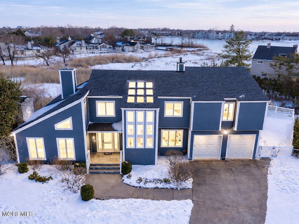 1st image of 6 Ellis Court
