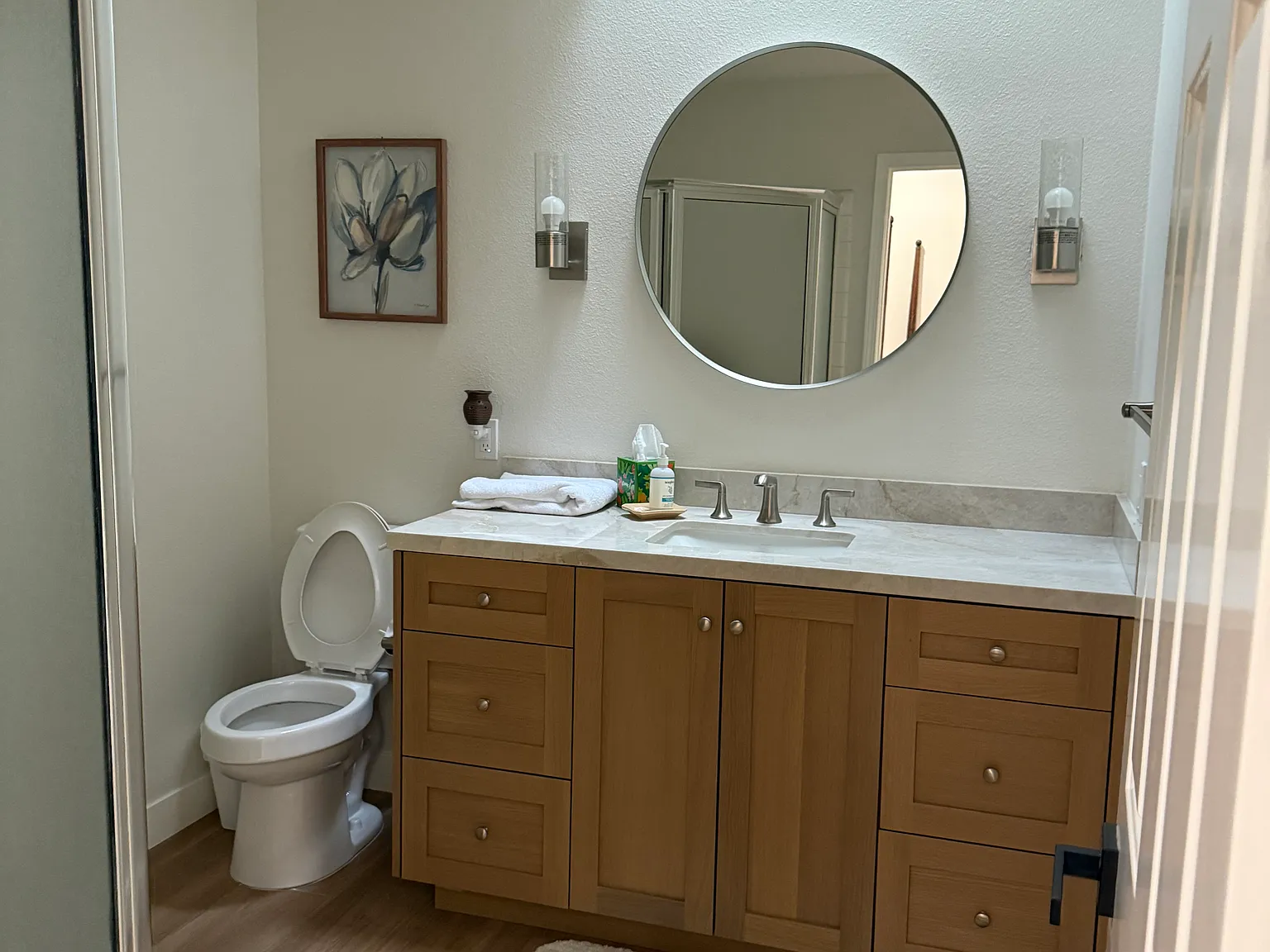 3 bed, 2852 sqft, $7,500 — Photo 2