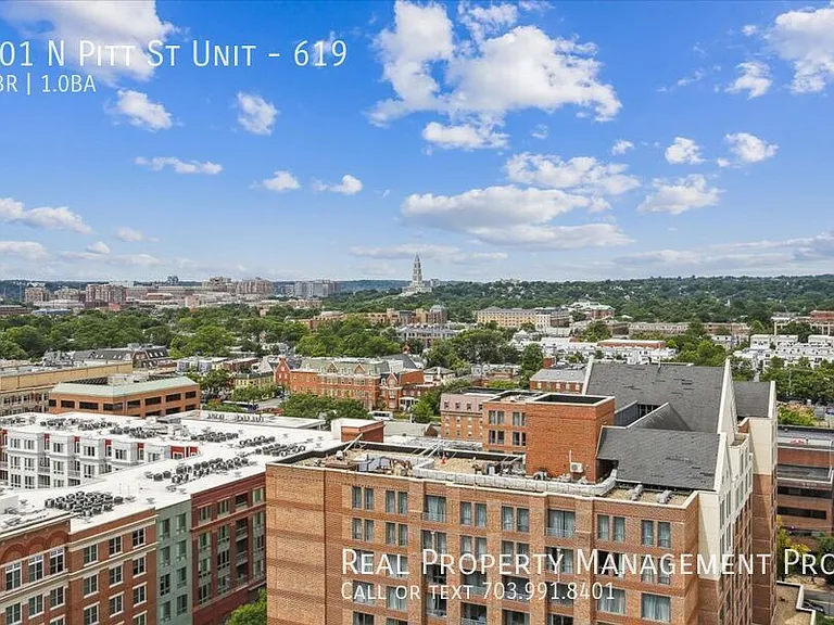 801 N Pitt St #619 — Photo 28