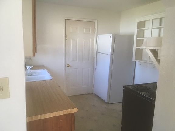 5th image of 1719 12th Ave